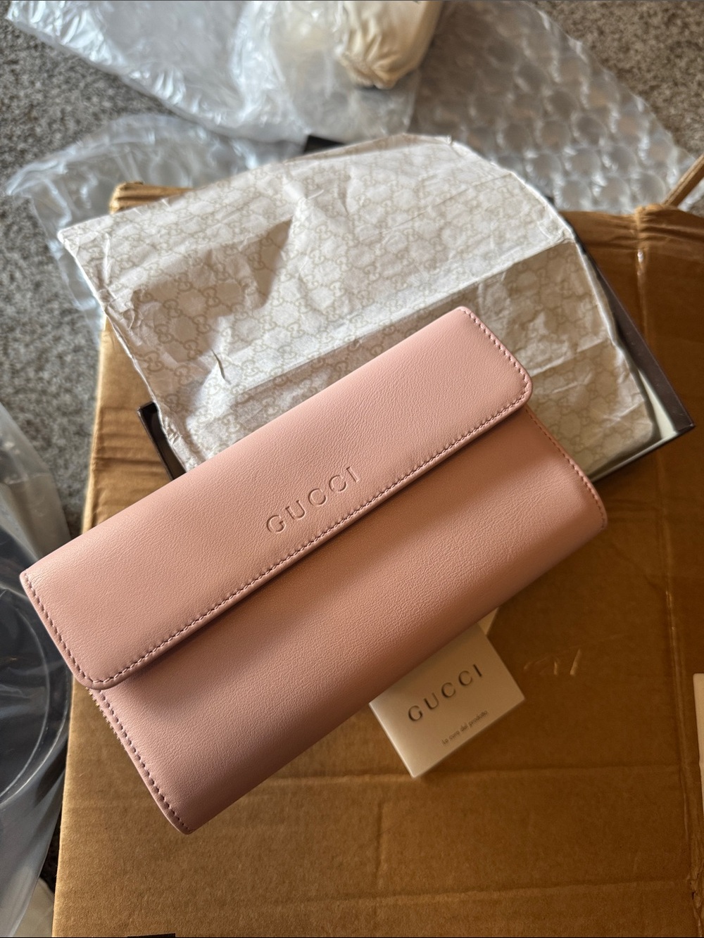 Gucci Soft Pink Leather Continental Wallet